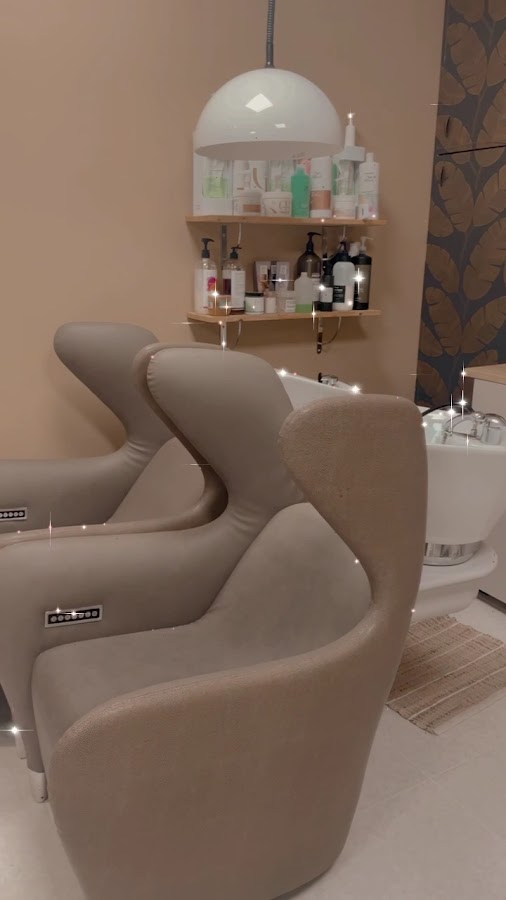 Les bacs à shampoing et le coin soins